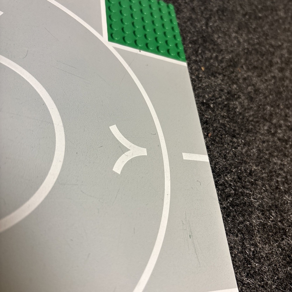 LEGO 9-Stud Landing Pad Runway Pattern 32 x 32 Green Baseplate 6099px1 Set of 3 - Picture 9 of 9